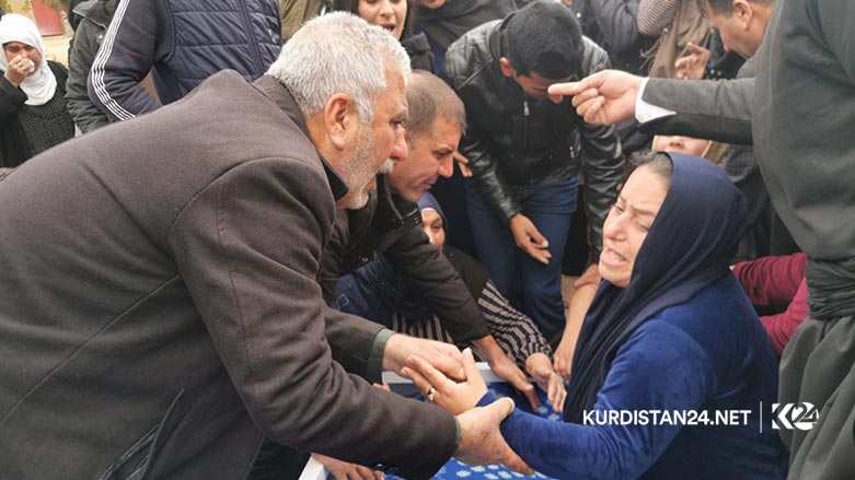 ته‌رمی دوو هاووڵاتییه‌ كورده‌كه‌ی حه‌فته‌غار به‌خاك سپێردرا